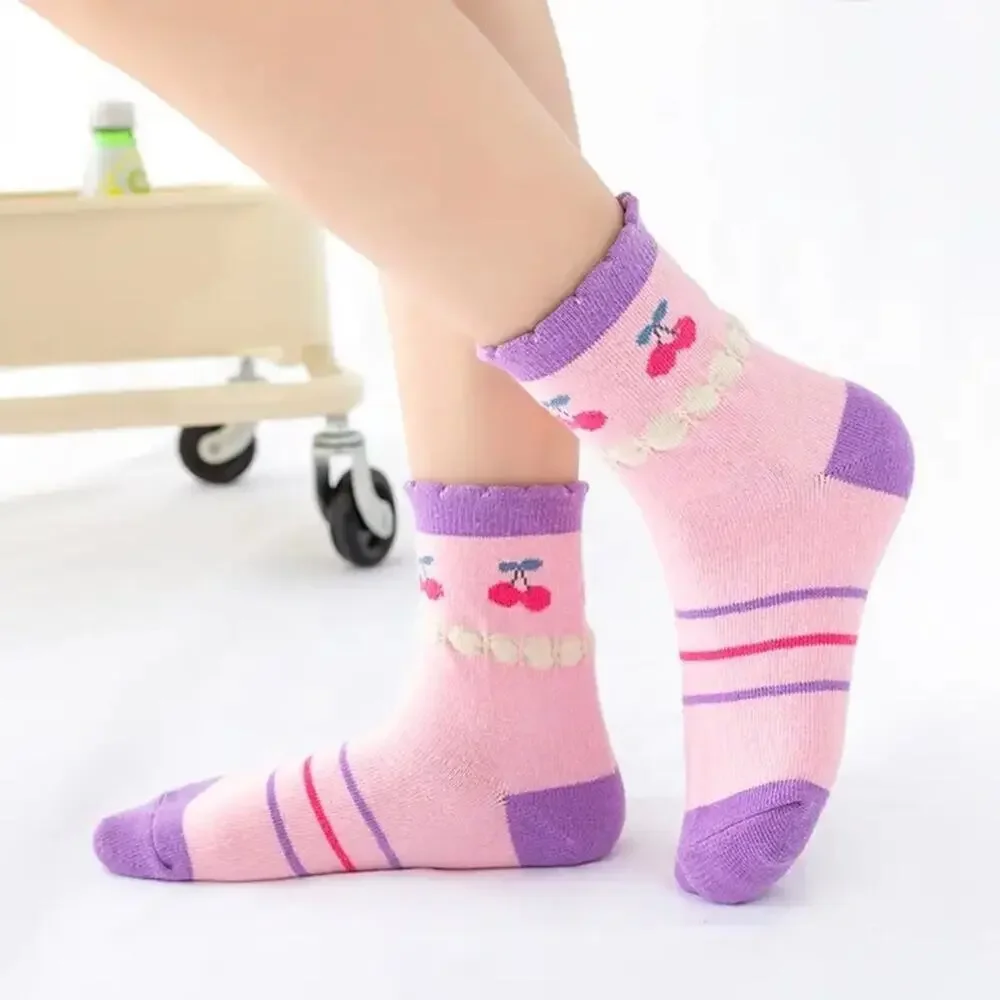 New 5 pairs new cotton socks girl 4-8 years